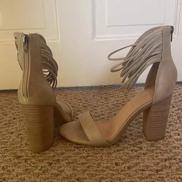 Open toe block heels - Picture 2 of 4